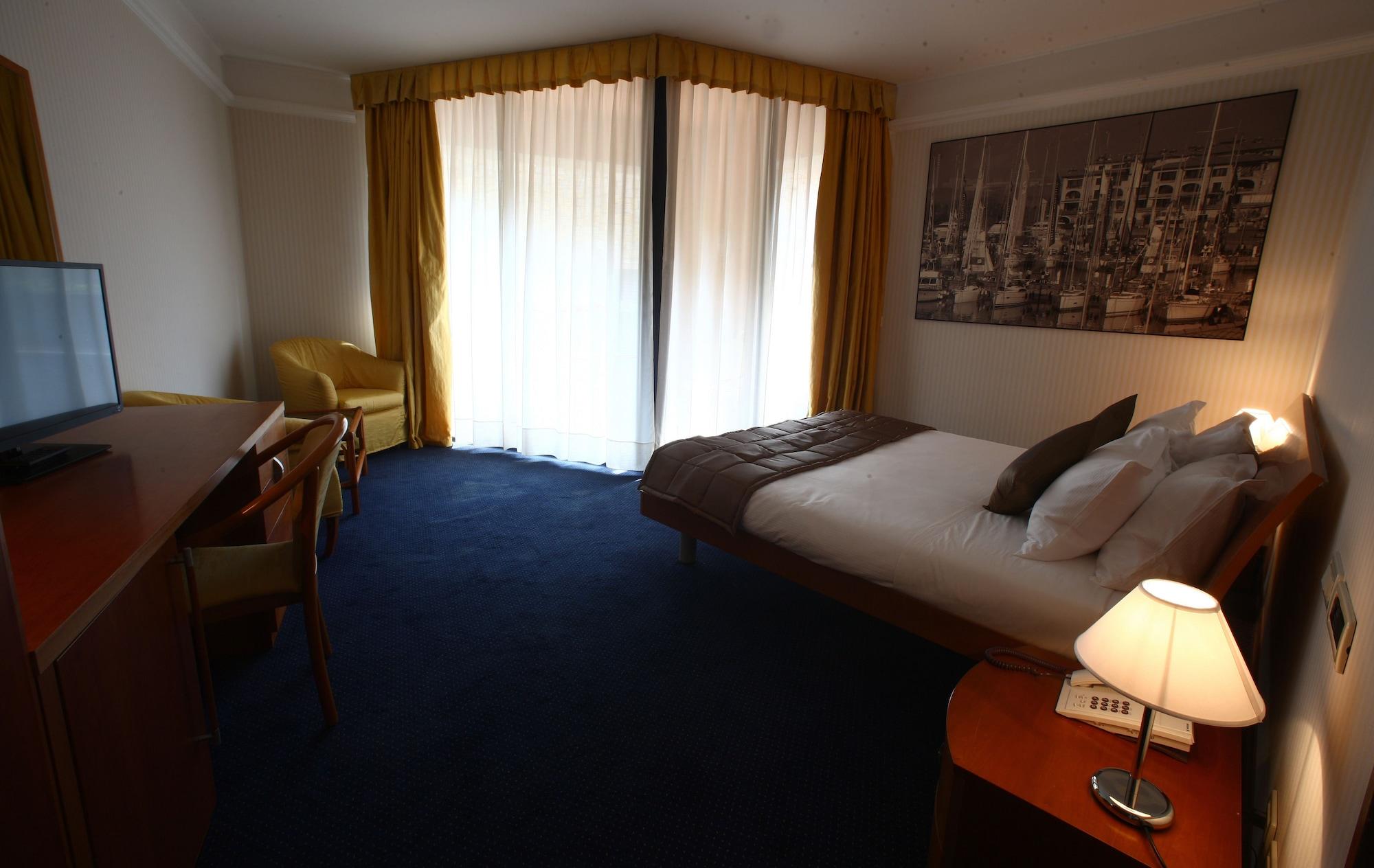 Hotel San Rocco Muggia Exterior foto